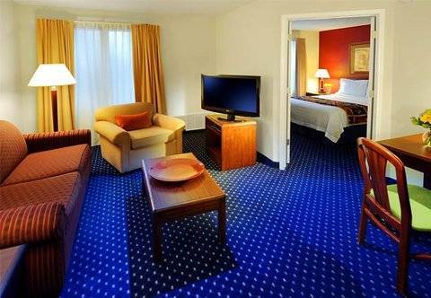 Dallas Addison/quorum Drive 3*